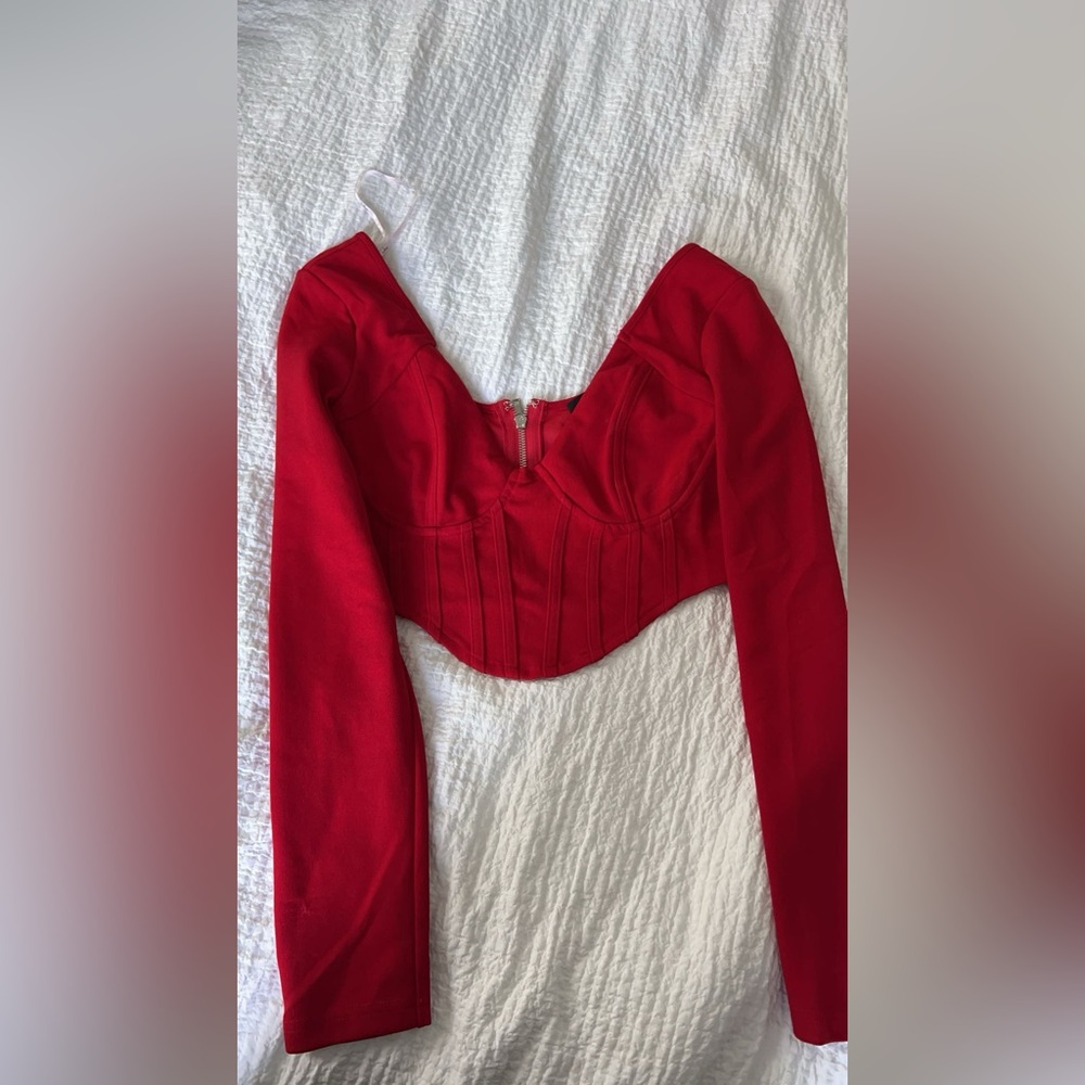 Lulu’s Long Sleeve Corset